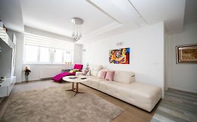 Modern Stay In The City Center
